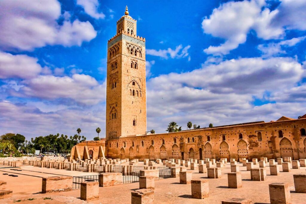 4-Day Tour from Marrakech to Fes via the Sahara Desert